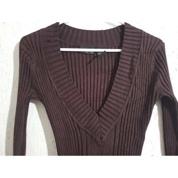 It's Our Time junior's sweater size xl (AB39) - Picture 3 of 8